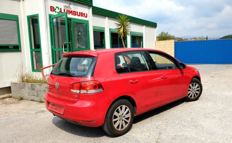 VOLKSWAGEN Golf 1.6 TDI