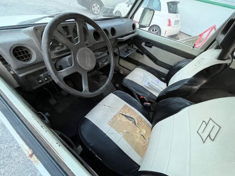 Suzuki Samurai SJ410
