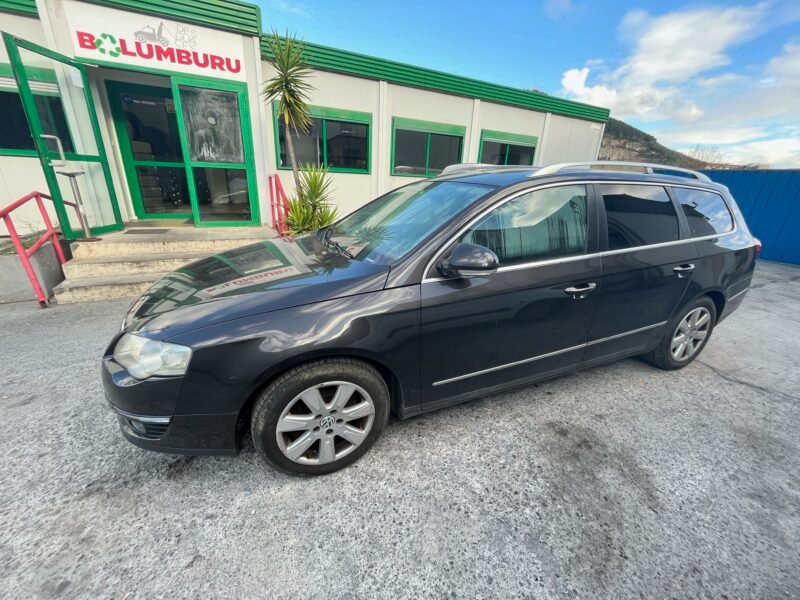 VOLKSWAGEN Passat 3C2