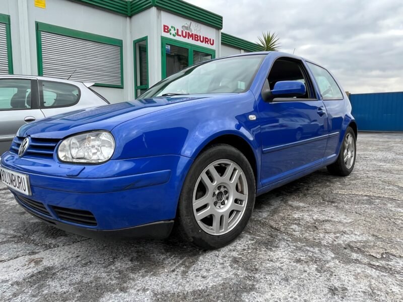 VOLKSWAGEN Golf 25 aniversario