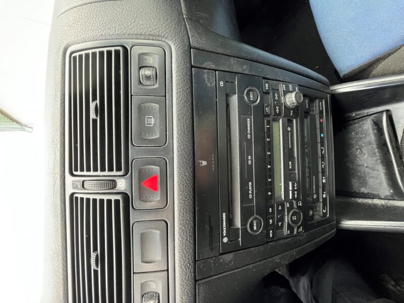 VOLKSWAGEN Golf 25 aniversario