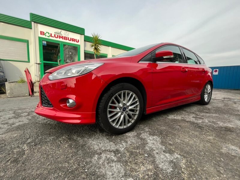 FORD Focus III Hatchback